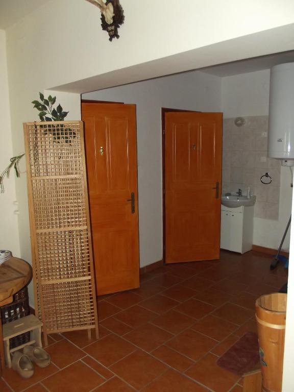 Hôtel Szarvas Panzio à Erdőbénye Extérieur photo